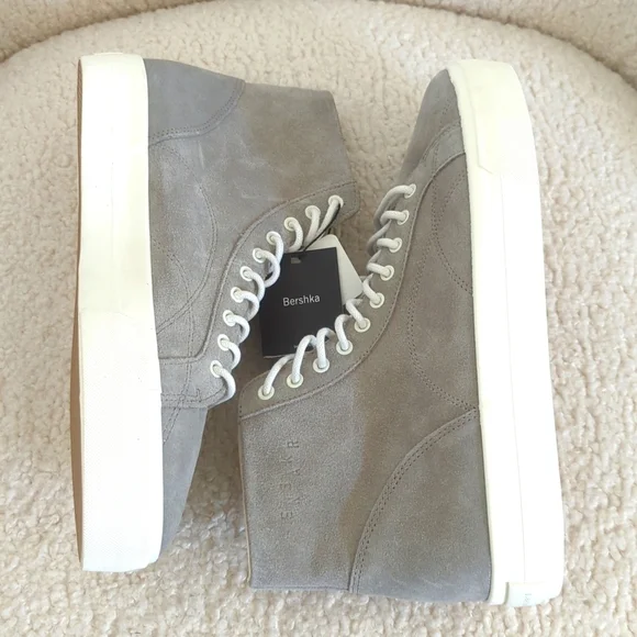 Bershka Gray High-Top Sneakers - Picture 4 of 12